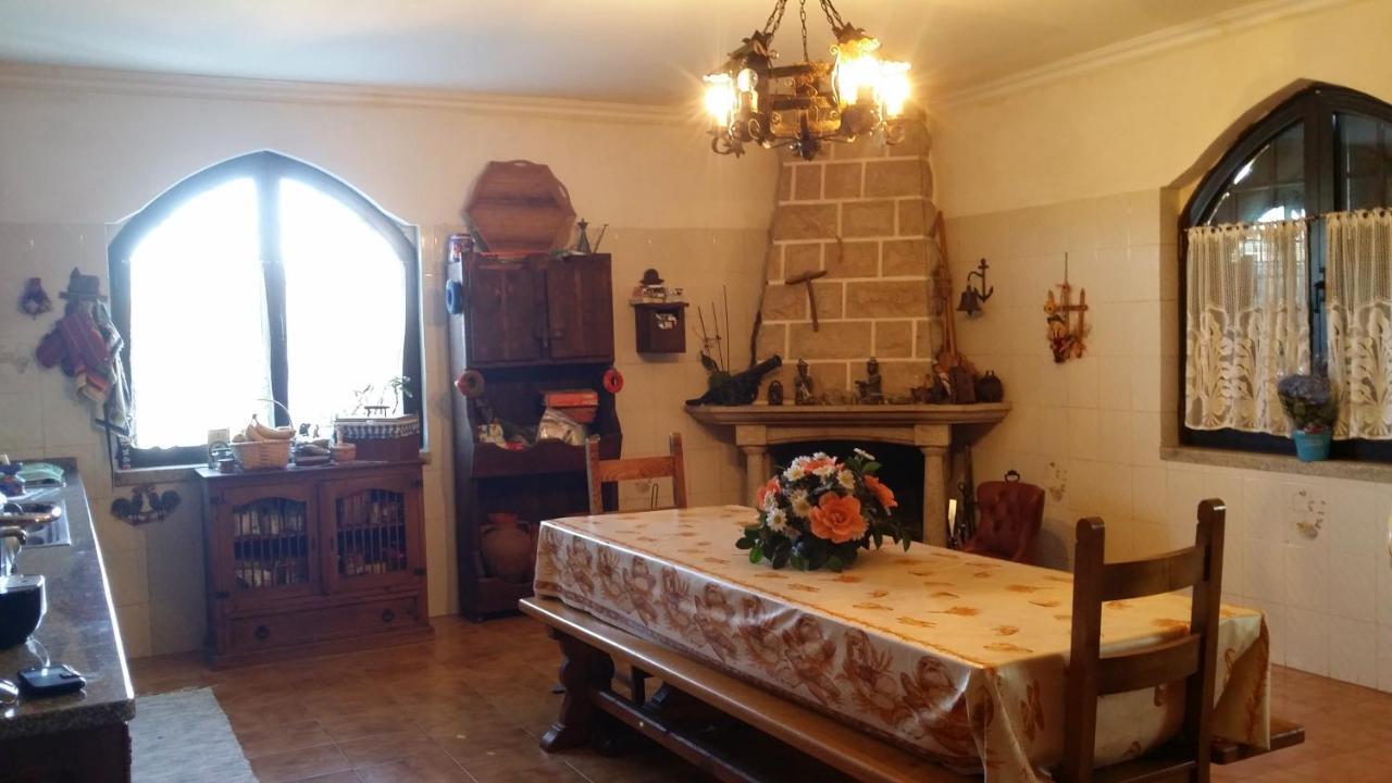 Casa Do Castelo Hotel Sortelha Luaran gambar